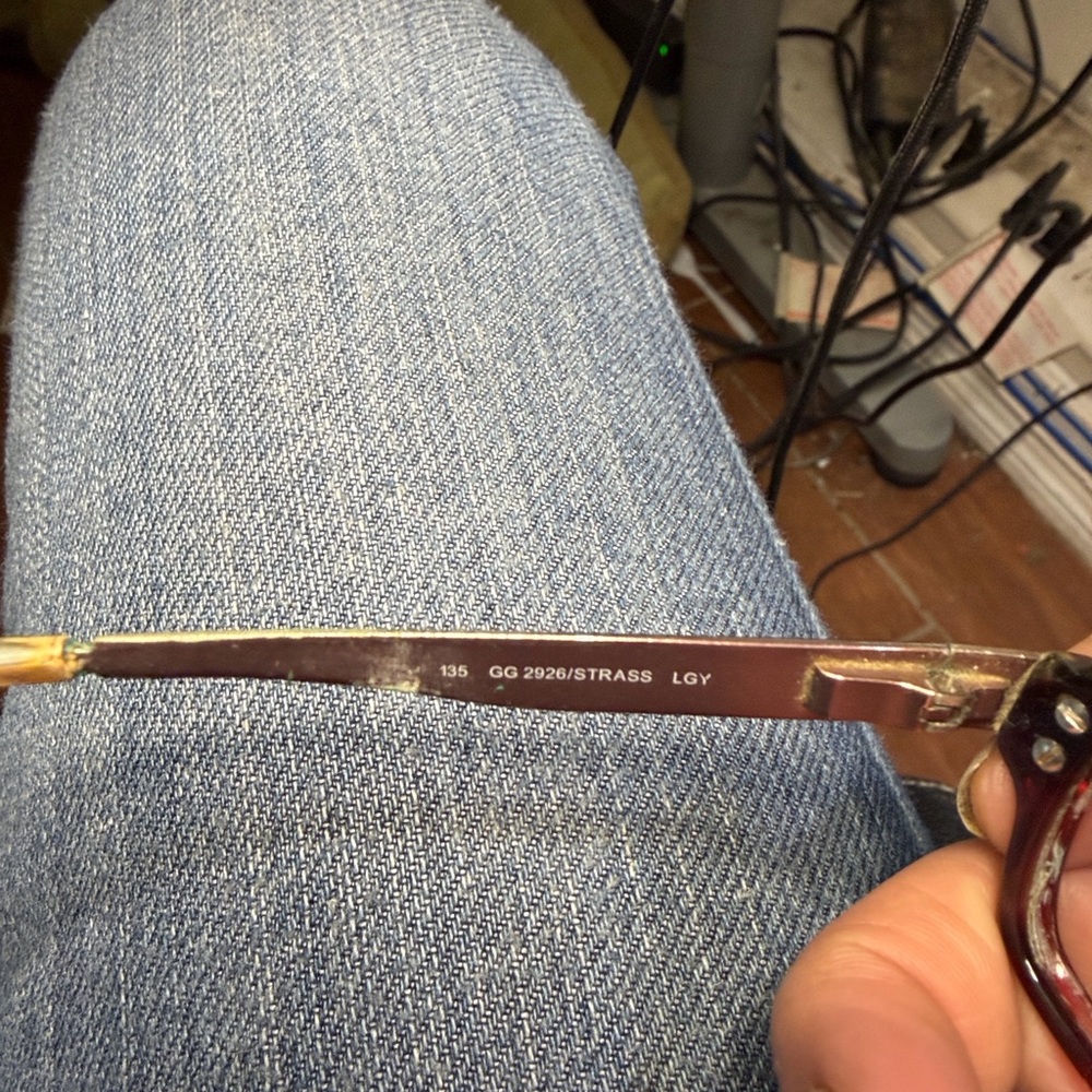 Gucci purplish Burgundy Eyeglass frames only
GG2926/STRASS LGY - Picture 8 of 8